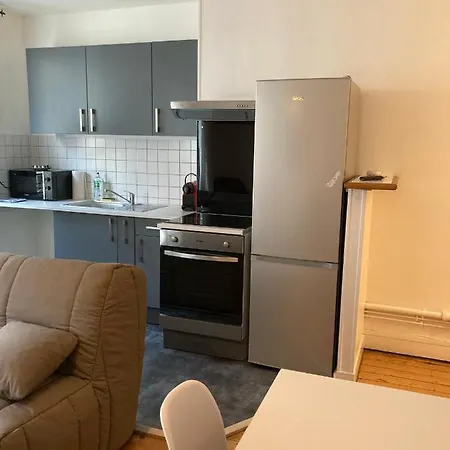 Les D'albatre, Le 44