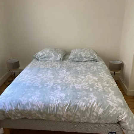 Daire Les D'albatre, Le 44