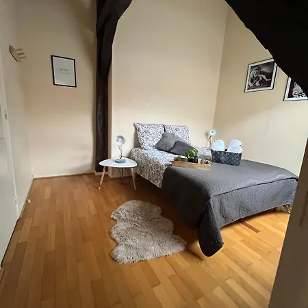 Daire Les D'albatre, Le 44