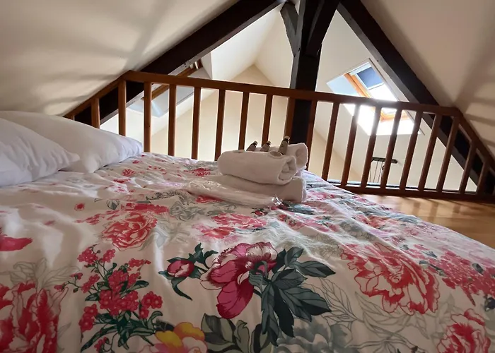 Les D'albatre, Le 44 *